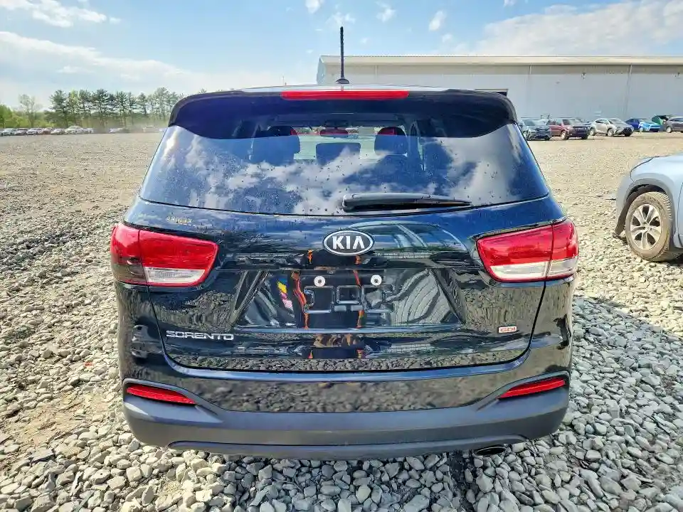 5XYPG4A38JG429361 2018 KIA SORENTO-5