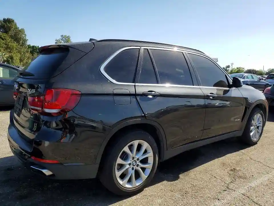 5UXKT0C52G0S79032 2016 BMW X5-2