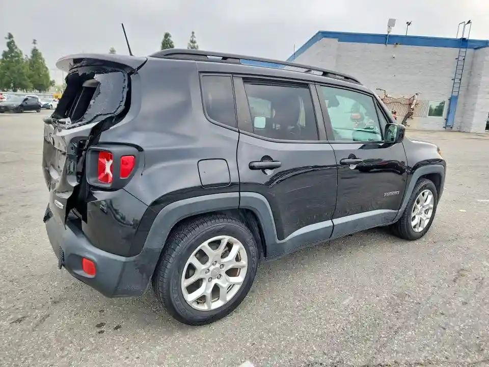 ZACCJABBXJPH48779 2018 JEEP RENEGADE-2