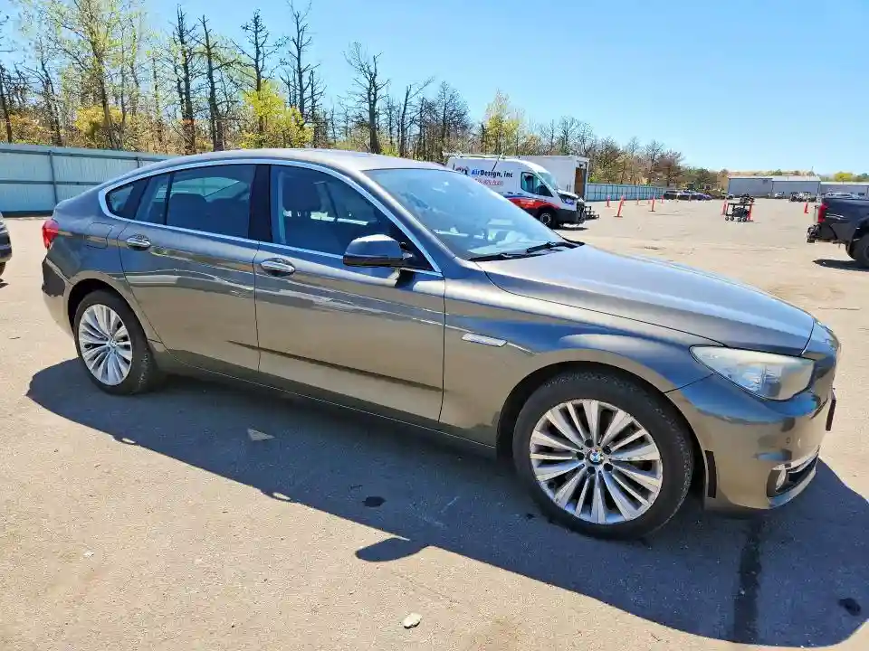 WBA5M4C57GD186581 2016 BMW 5 SERIES-3