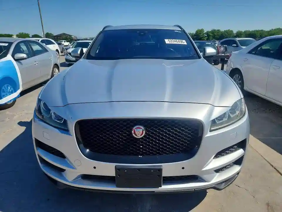 SADCJ2FX1JA265892 2018 JAGUAR F-PACE-4