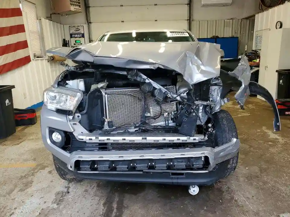 3TMCZ5AN1LM326742 2020 TOYOTA ALL MODELS-4