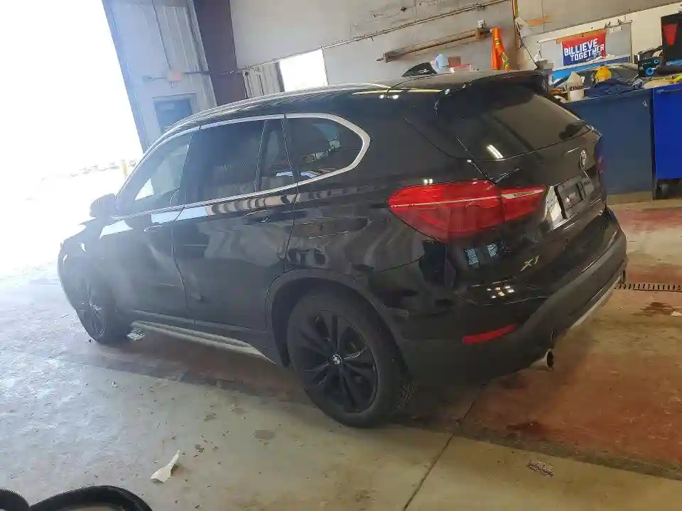 WBXJG9C0XL5P48829 2020 BMW X1-1