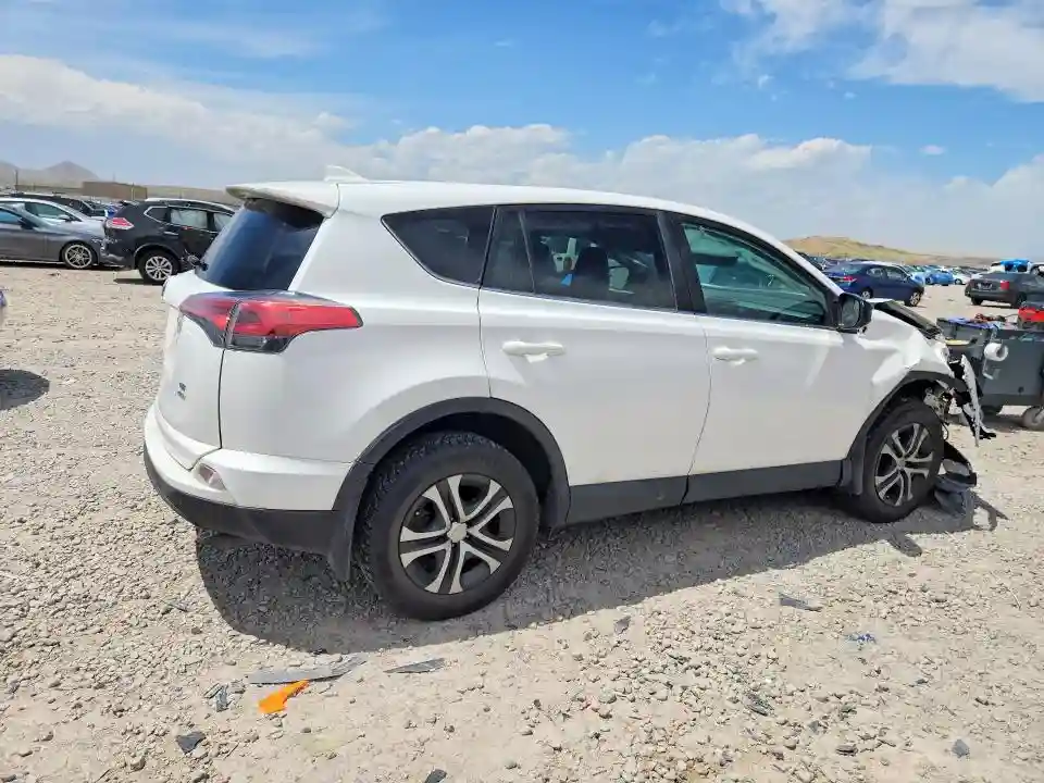 2T3BFREV8JW779189 2018 TOYOTA RAV4-2