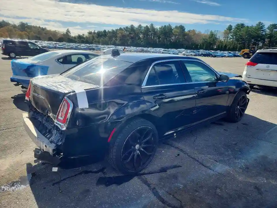2C3CCARG4GH198568 2016 CHRYSLER 300-2
