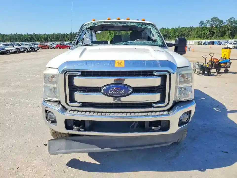1FT7W2B62FED38389 2015 FORD F250-4