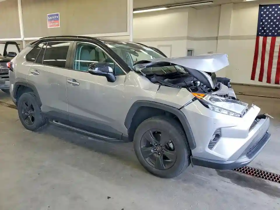 2T3P1RFV8LC090955 2020 TOYOTA RAV4-3
