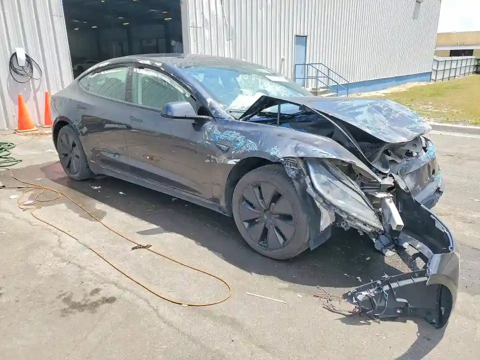 5YJ3E1EAXRF756164 2024 TESLA MODEL 3-3
