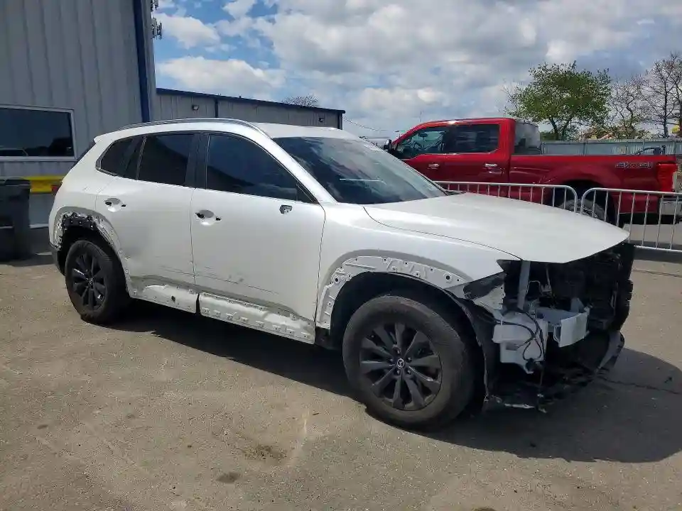 7MMVABBM8SN305654 2025 MAZDA CX-50-3