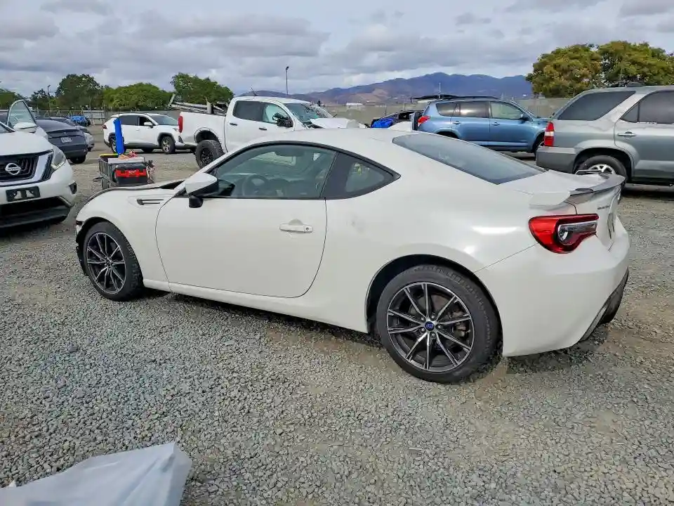 JF1ZCAC17L8701770 2020 SUBARU BRZ-1