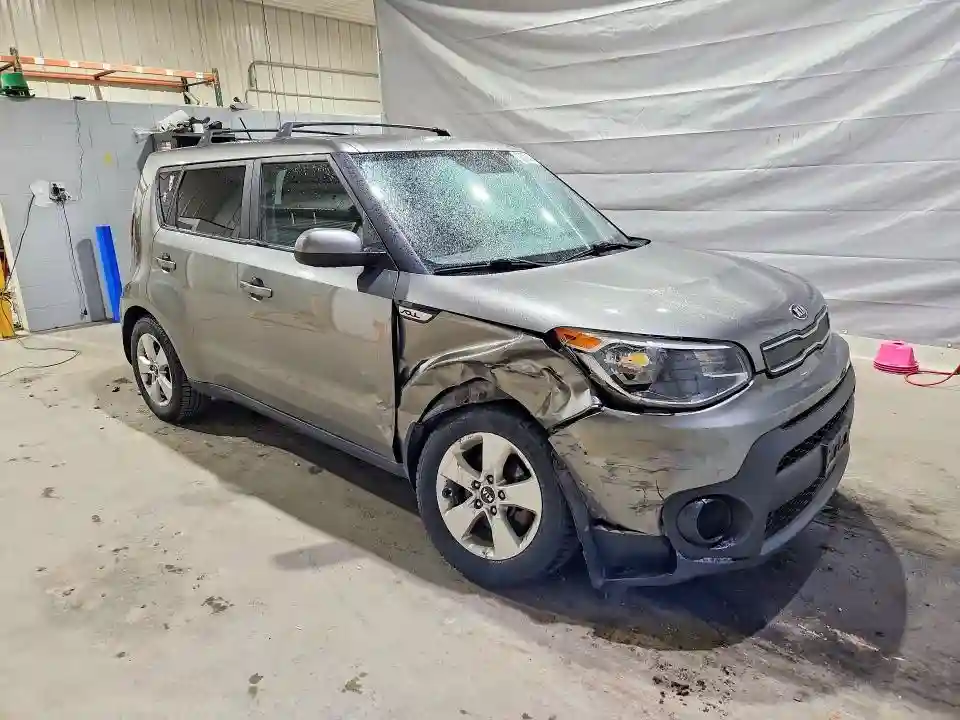 KNDJN2A24K7661347 2019 KIA SOUL BASE-3