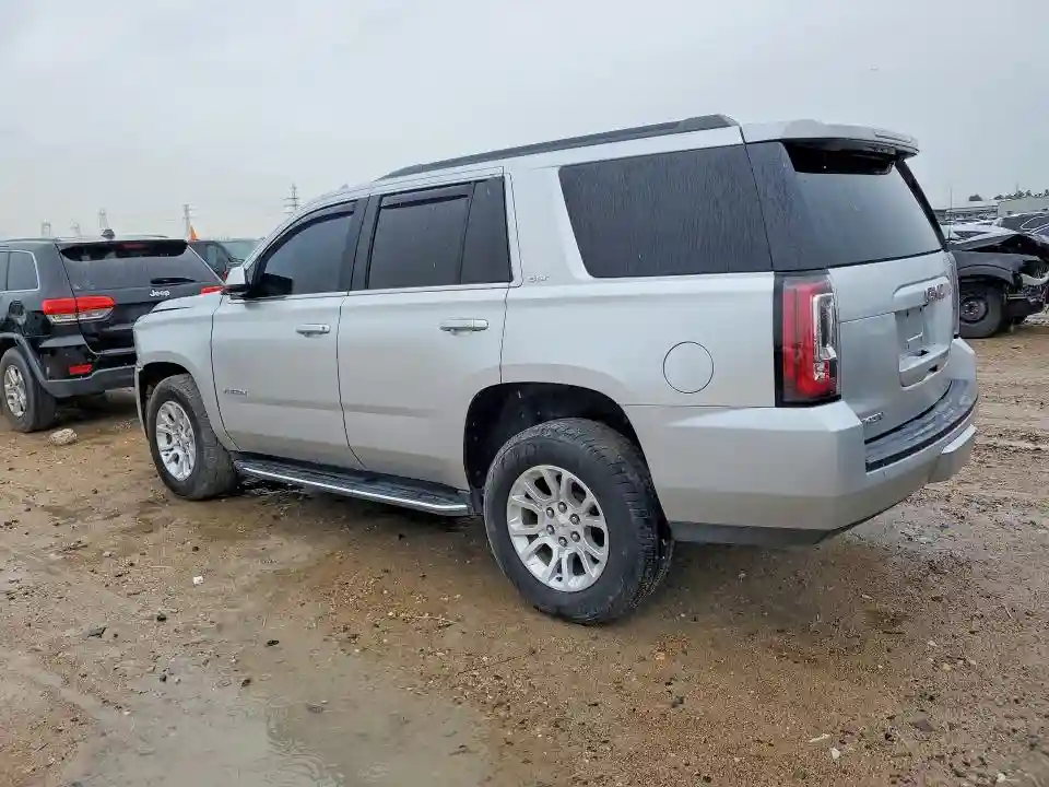 1GKS1BKC3JR238578 2018 GMC YUKON-1