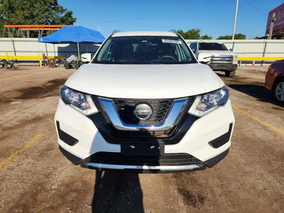 KNMAT2MV0JP539515 2018 NISSAN ROGUE-4