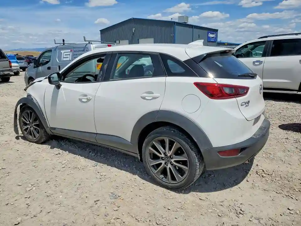 JM1DKFC7XH0165816 2017 MAZDA CX-3-1