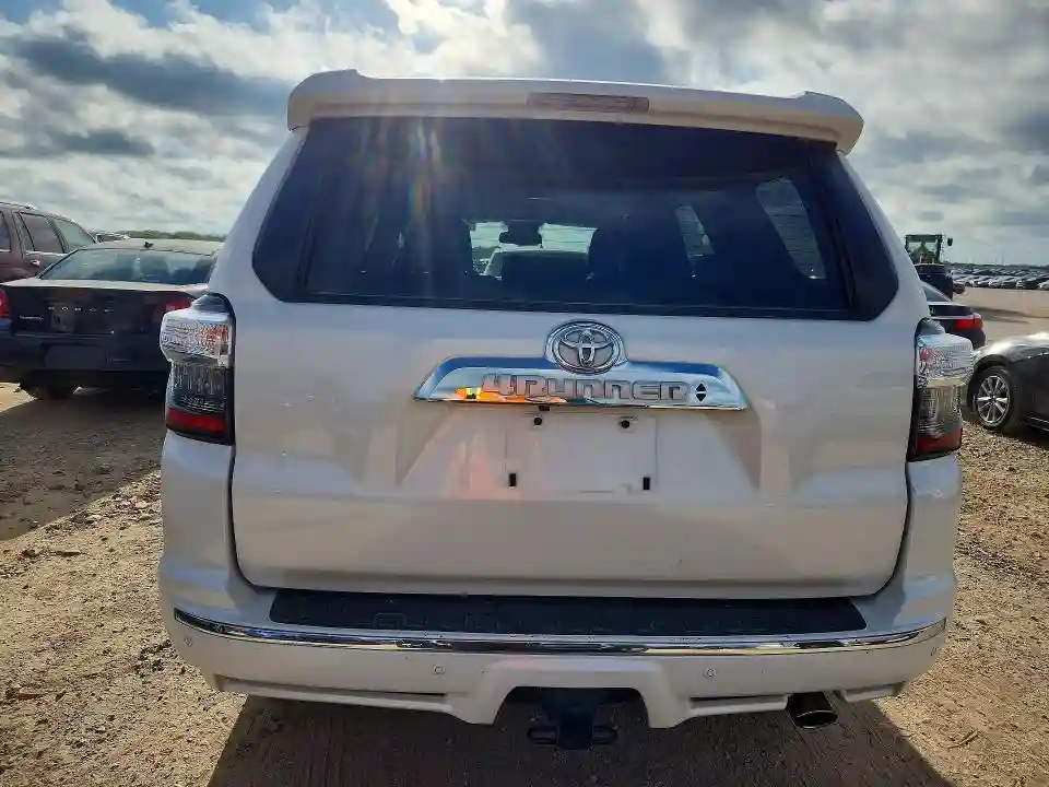 JTEZU5JR2K5212101 2019 TOYOTA 4RUNNER-5