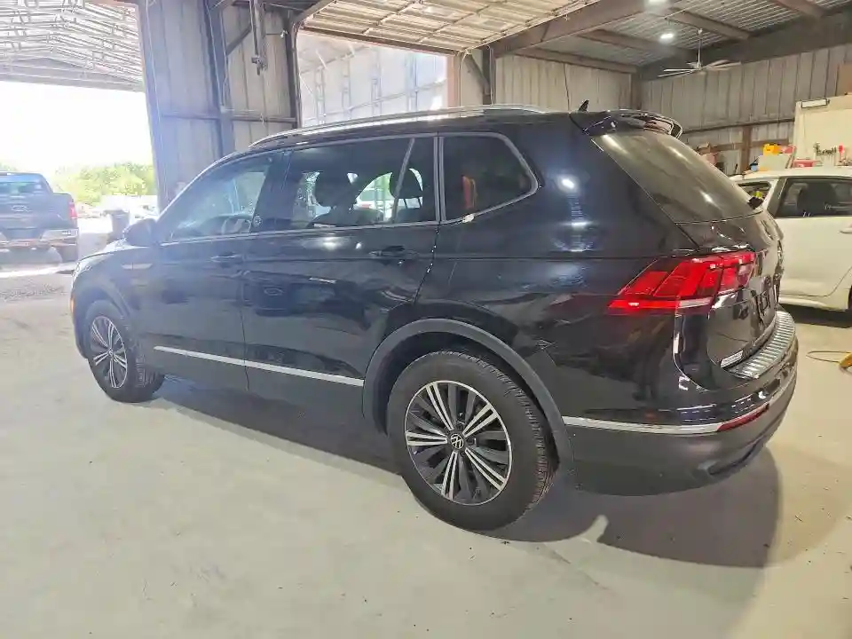 3VV5B7AX8RM210376 2024 VOLKSWAGEN TIGUAN-1