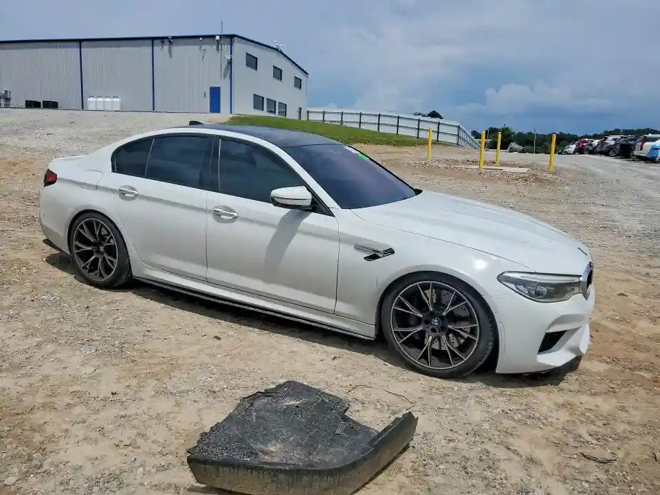 WBSJF0C53JB283227 2018 BMW M5-3