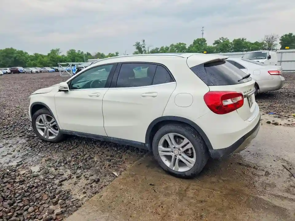 WDCTG4GB4FJ170785 2015 MERCEDES-BENZ GLA-CLASS-1