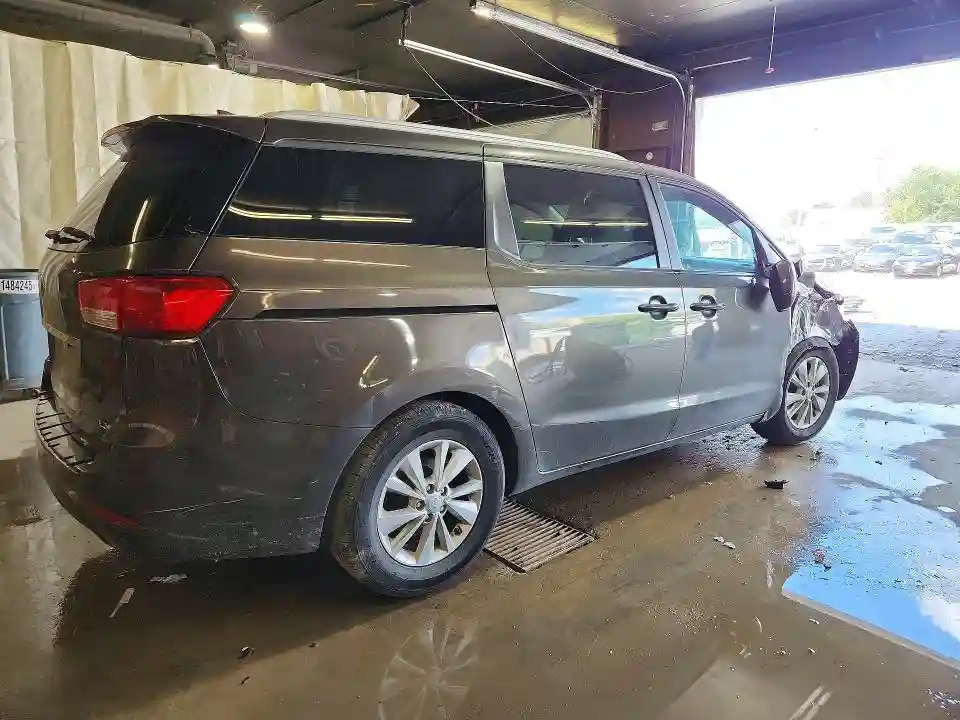KNDMB5C13G6190865 2016 KIA SEDONA-2