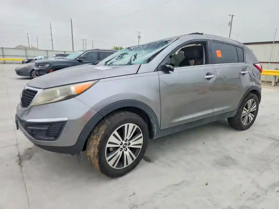 KNDPC3AC0G7850213 2016 KIA SPORTAGE E-0