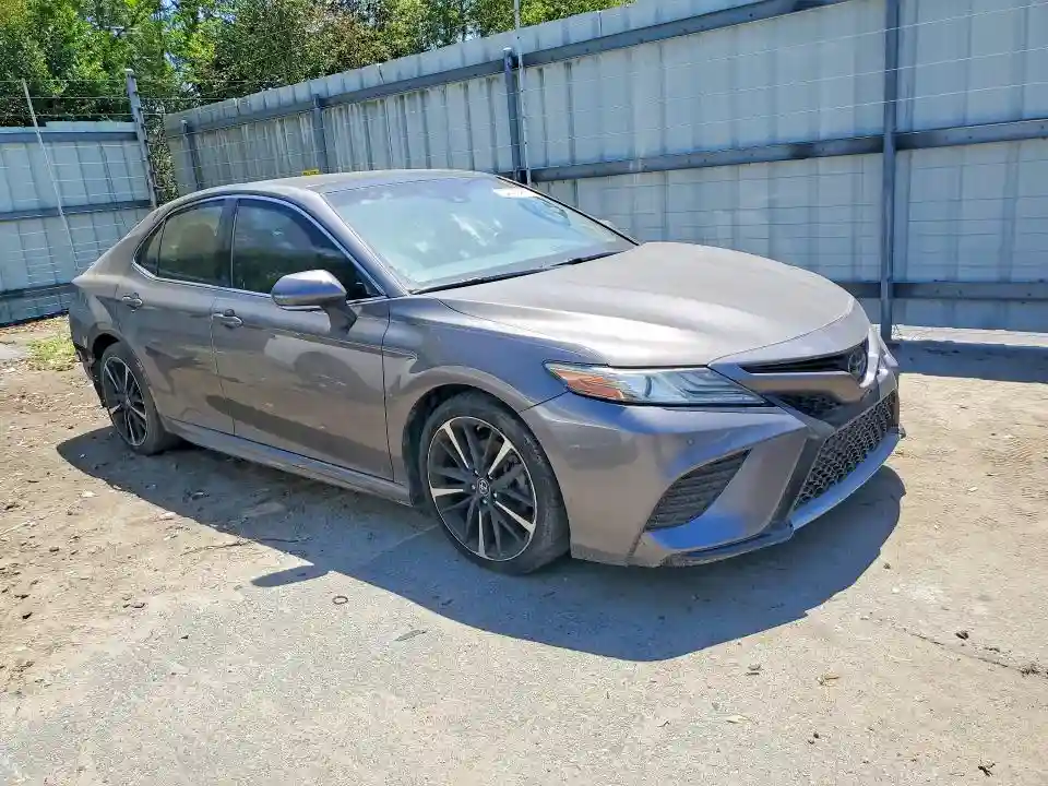 4T1B61HK5JU089640 2018 TOYOTA CAMRY XSE-3