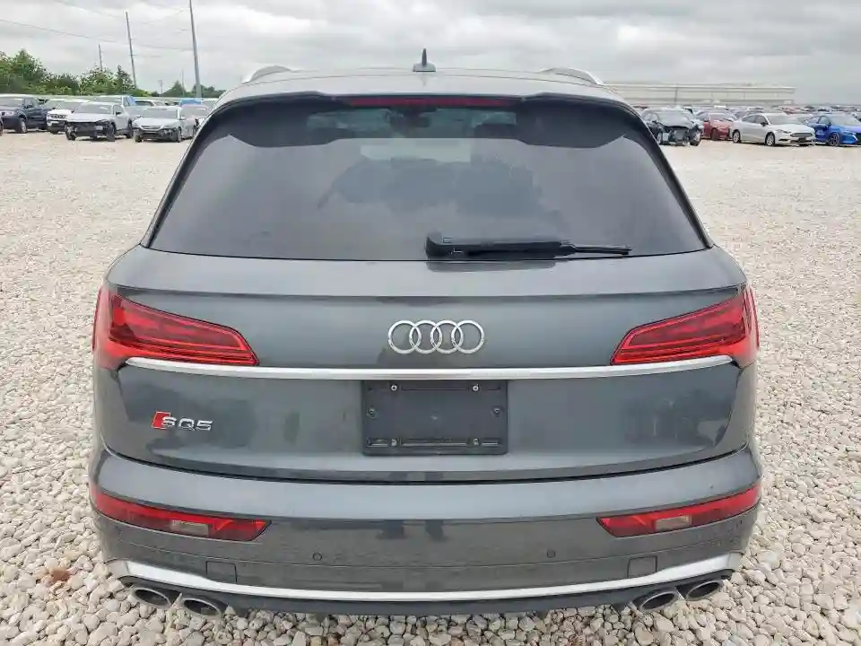 WA1B4AFY3M2030727 2021 AUDI SQ5-5