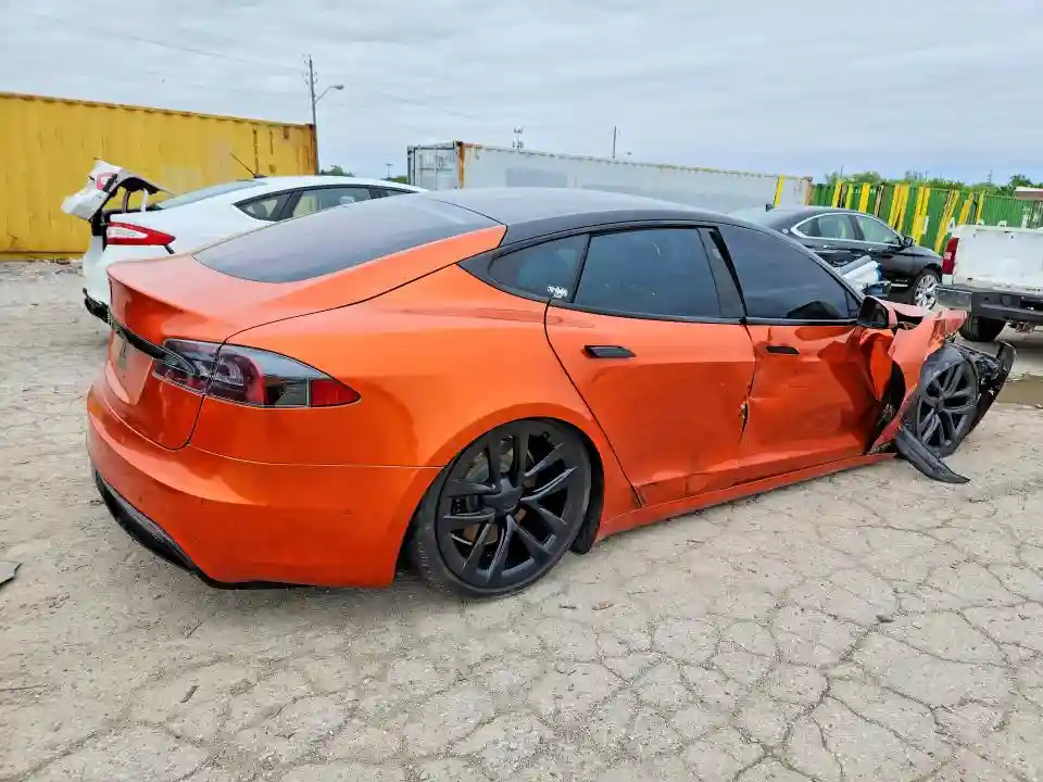 5YJSA1E52NF467820 2022 TESLA MODEL S-2