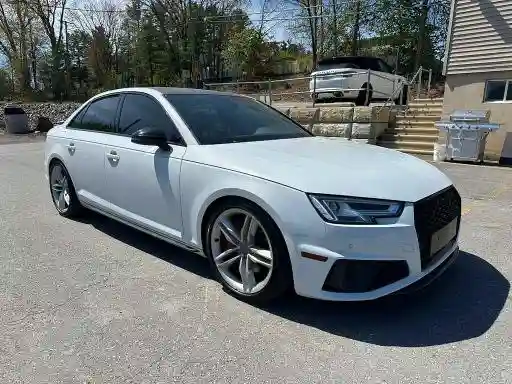 WAUB4AF45KA008697 2019 AUDI S4/RS4-3