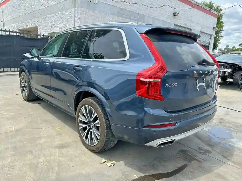 YV4A22PK5M1751013 2021 VOLVO XC90-2