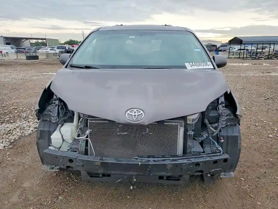 5TDYK3DC0GS745938 2016 TOYOTA SIENNA-4