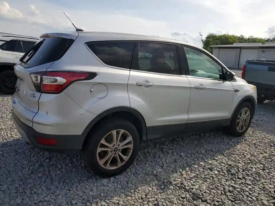 1FMCU9GD7HUB15080 2017 FORD ESCAPE-2