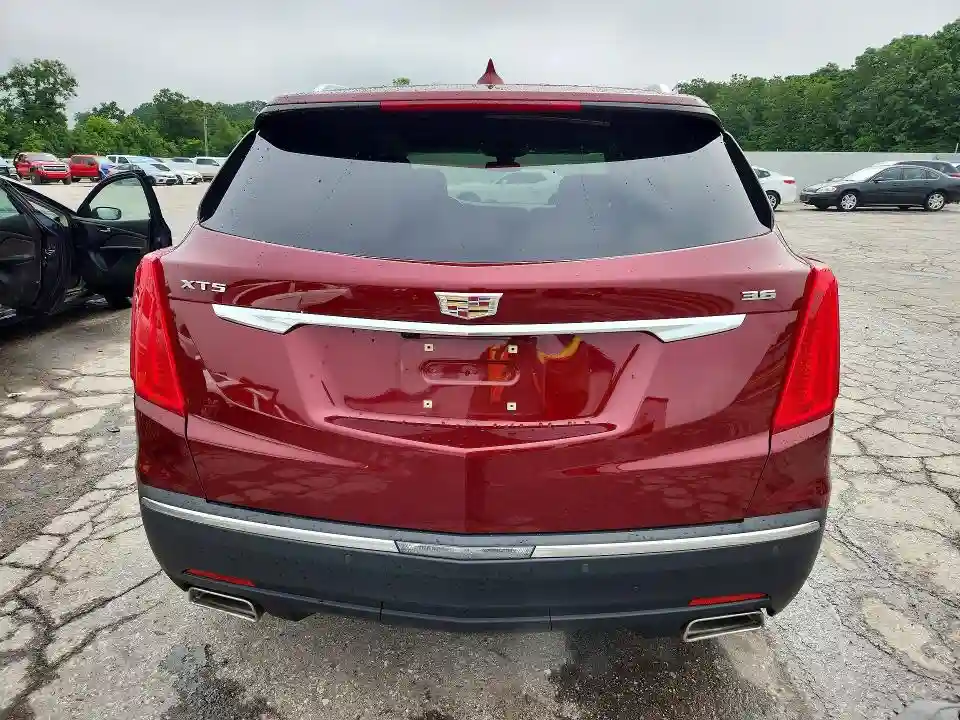 1GYKNBRS1HZ159427 2017 CADILLAC XT5-5