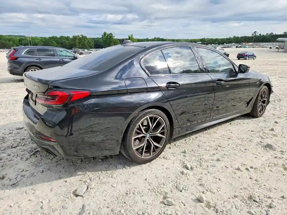 WBA53BJ01MWX34556 2021 BMW 5 SERIES-2