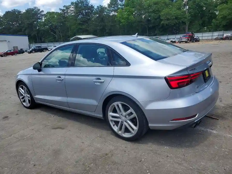 WAUAUGFF6J1094083 2018 AUDI A3-1