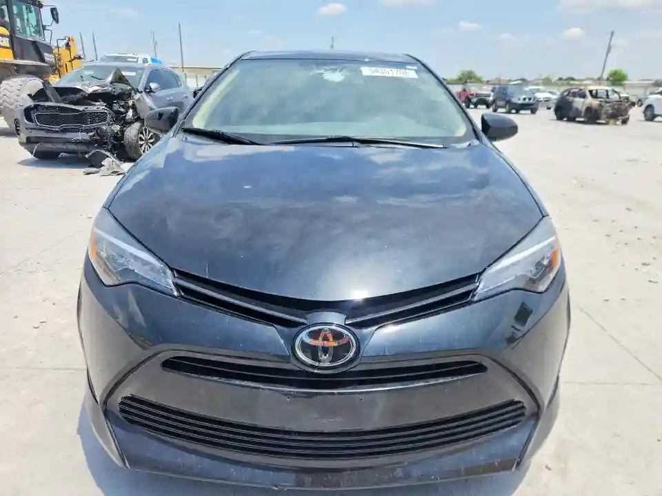 5YFBURHE8JP740324 2018 TOYOTA COROLLA-4
