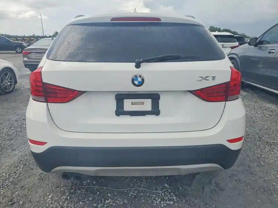 WBAVL1C56FVY28752 2015 BMW X1-5