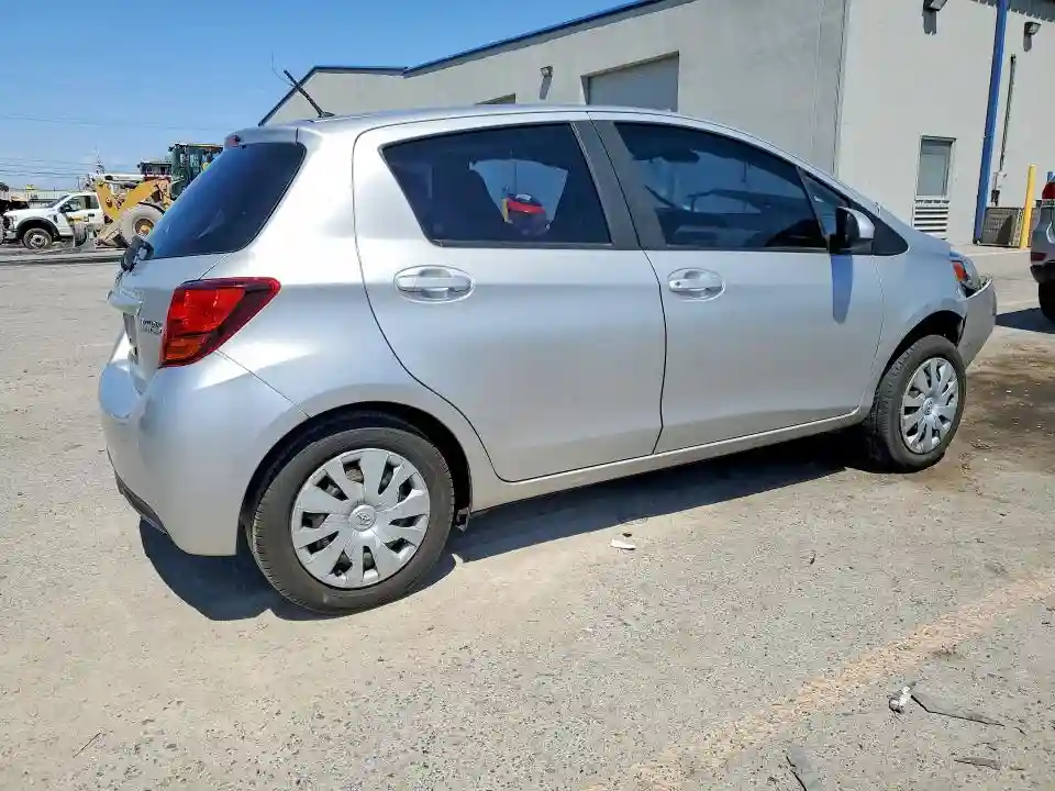 VNKKTUD30HA080280 2017 TOYOTA YARIS-2