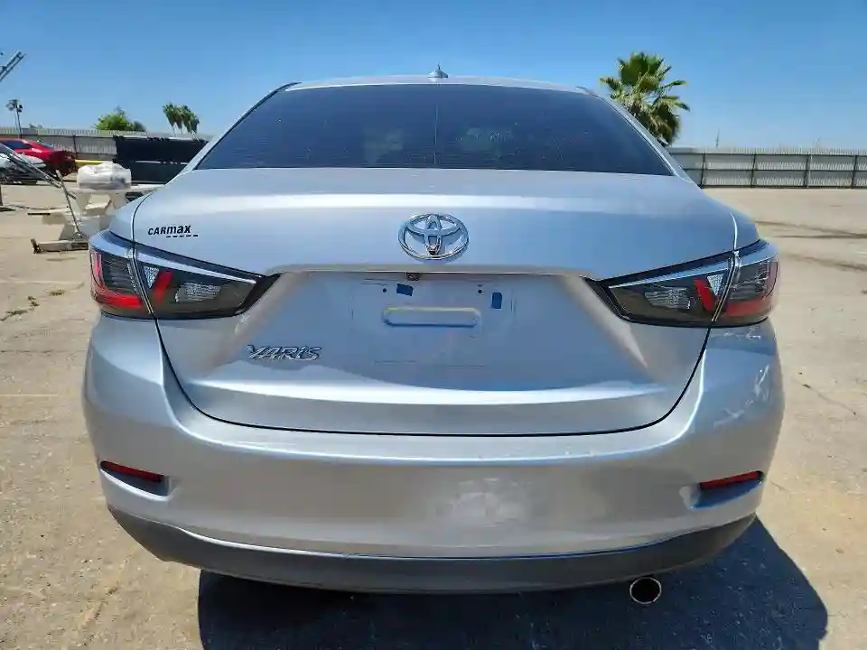 3MYDLBYV4KY519129 2019 TOYOTA YARIS-5