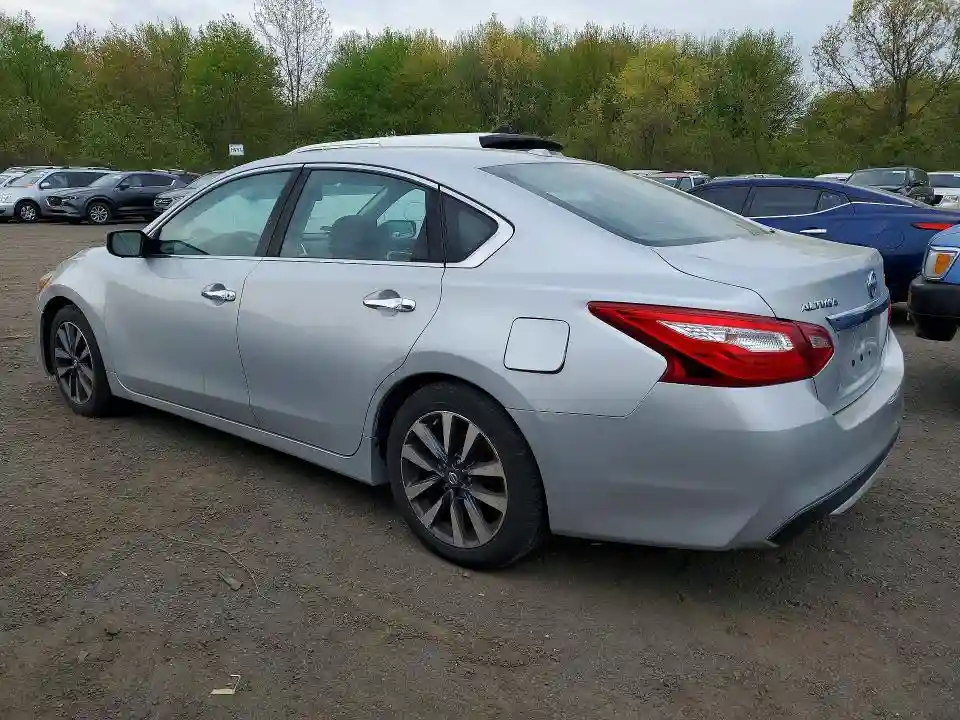 1N4AL3AP0HC287879 2017 NISSAN ALTIMA-1