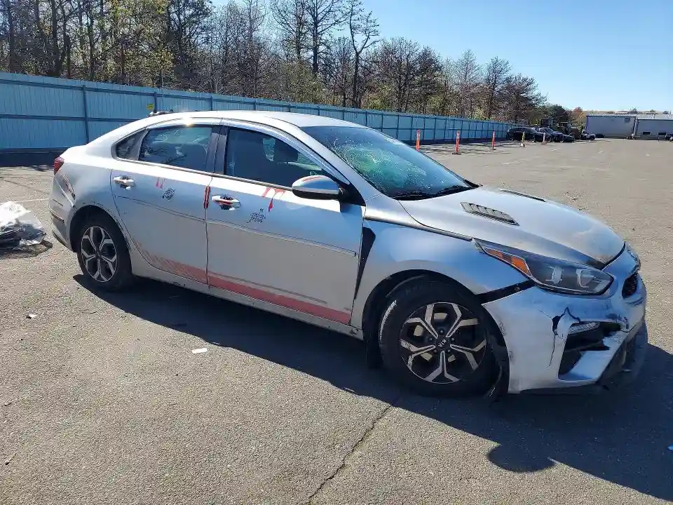 3KPF24AD1KE022225 2019 KIA FORTE-3