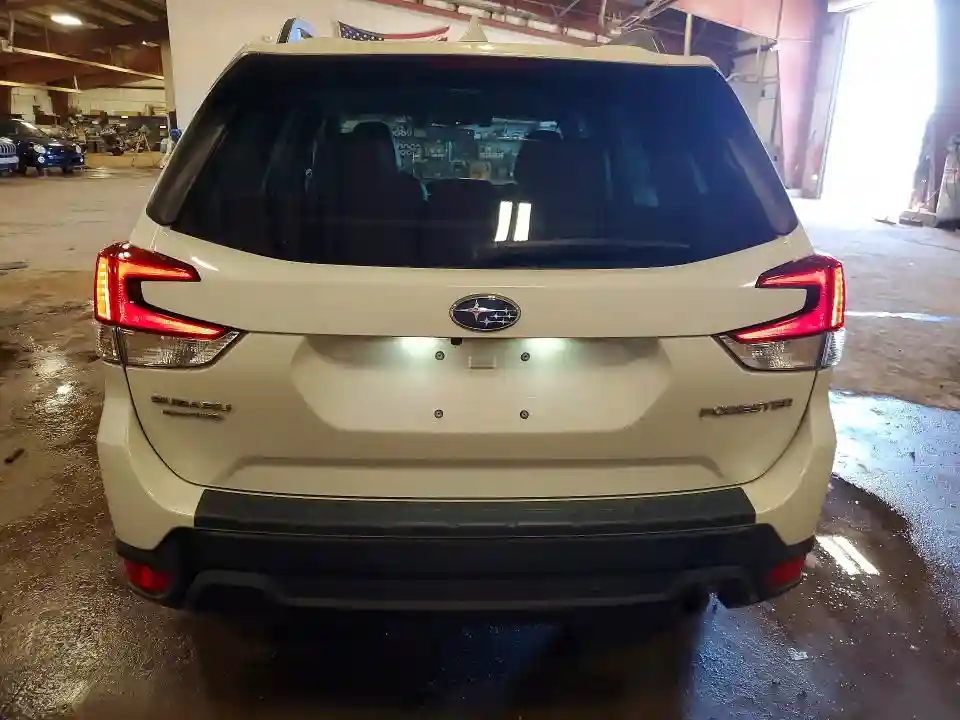 JF2SKAUC0MH534203 2021 SUBARU FORESTER-5