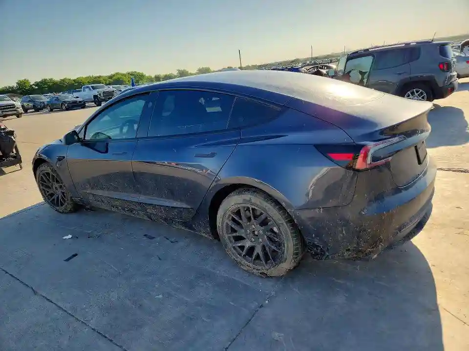 5YJ3E1EA0RF872134 2024 TESLA MODEL 3-1