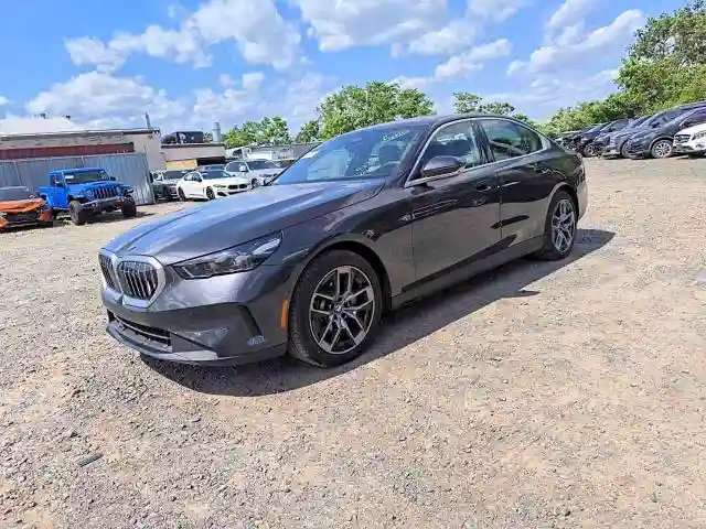 WBA53FJ0XTCW69911 2026 BMW 5 SERIES-0