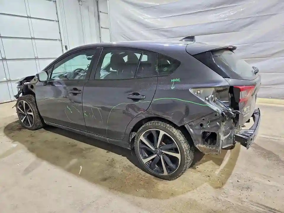 4S3GTAL60N3705687 2022 SUBARU IMPREZA-1