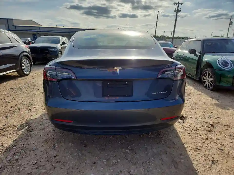 5YJ3E1EB7MF973866 2021 TESLA MODEL 3-5