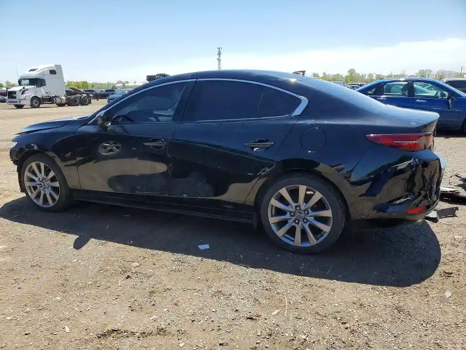 3MZBPADM8KM104689 2019 MAZDA 3-1