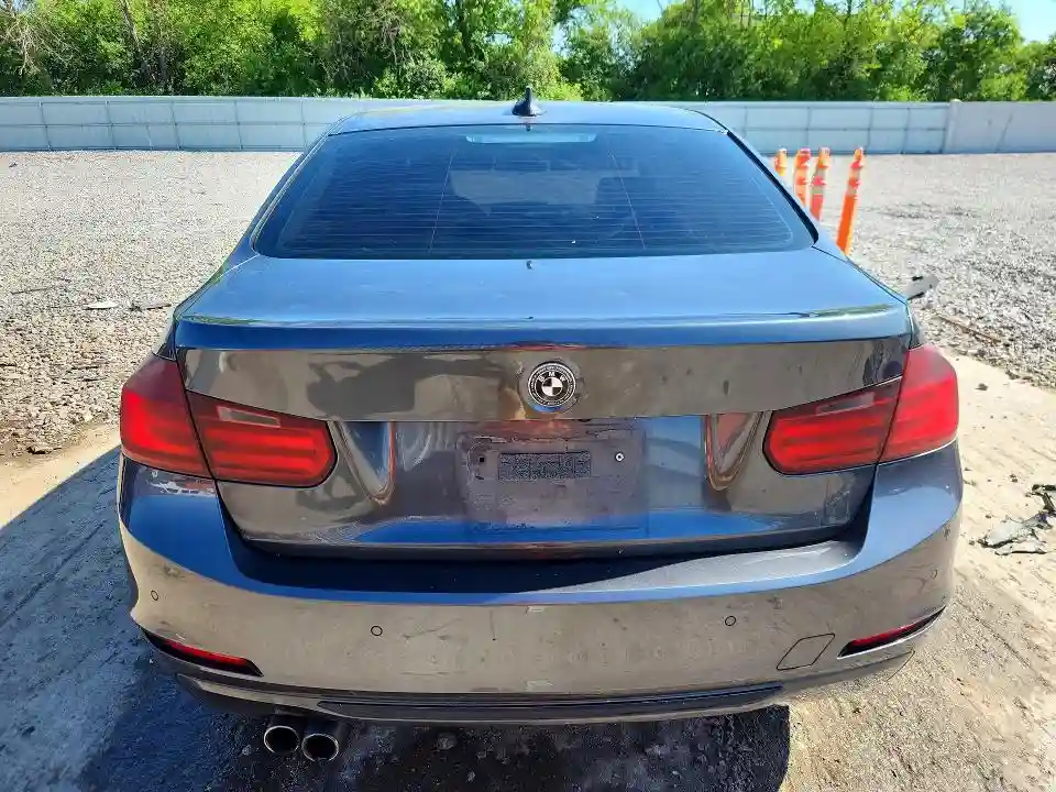 WBA3A5C53FF610248 2015 BMW 3 SERIES-5
