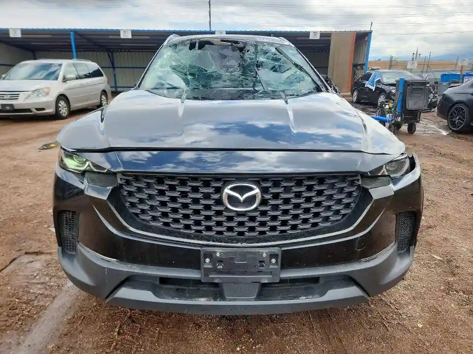 7MMVAABW3SN105129 2025 MAZDA CX-50-4