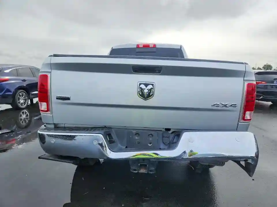 3C63R3EL3JG271467 2018 RAM 3500-5