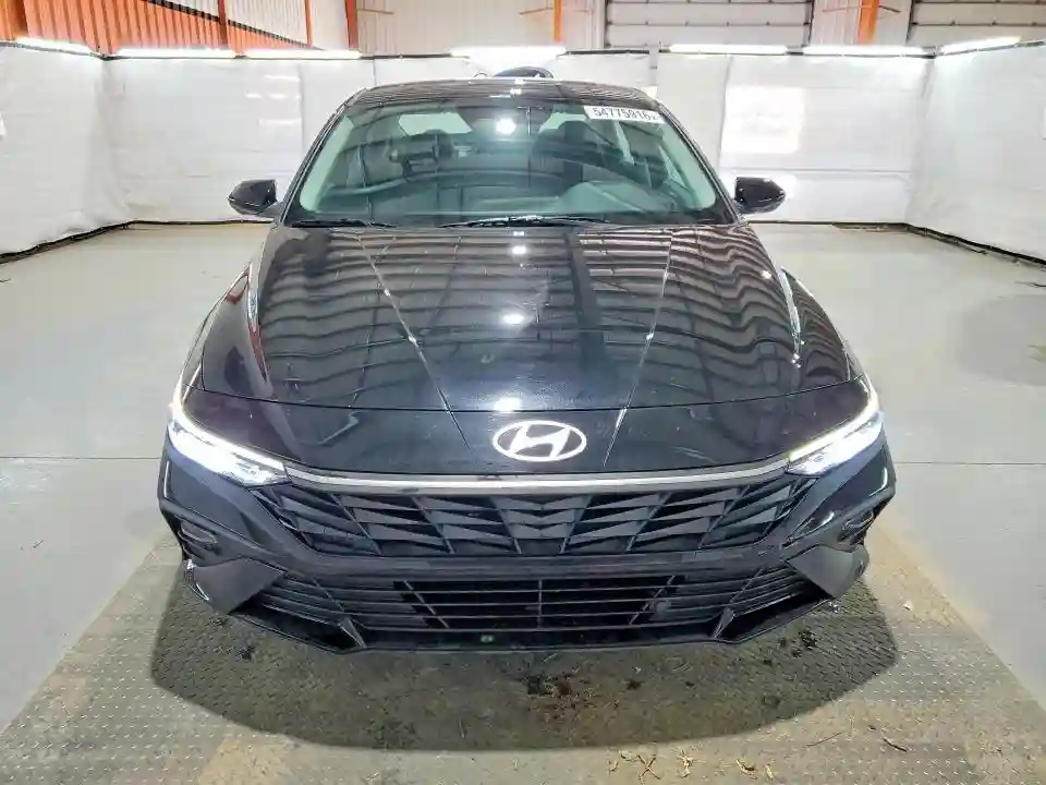 KMHLM4DG4SU050956 2025 HYUNDAI ELANTRA-4